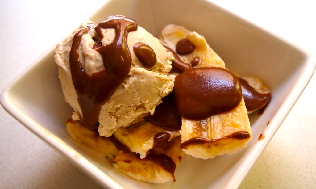 Healthy Vegan Banana Split